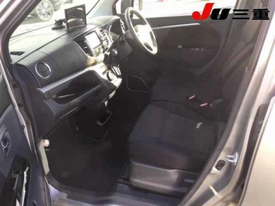 SUZUKI WAGON R STINGRAY