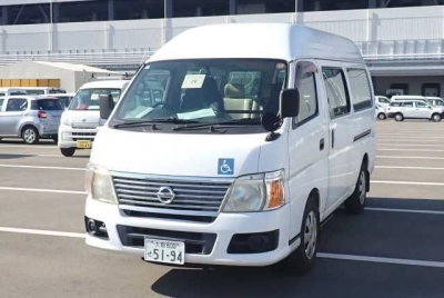NISSAN CARAVAN BUS