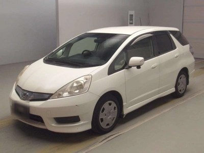 HONDA FIT SHUTTLE HYBRID