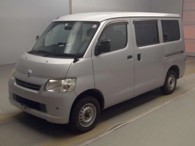 TOYOTA TOWN ACE VAN