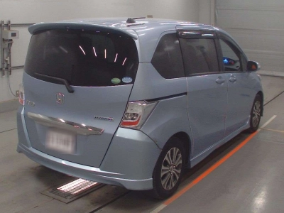 HONDA FREED HYBRID