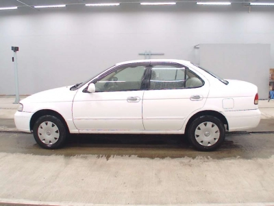 NISSAN SUNNY