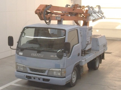 ISUZU ELF