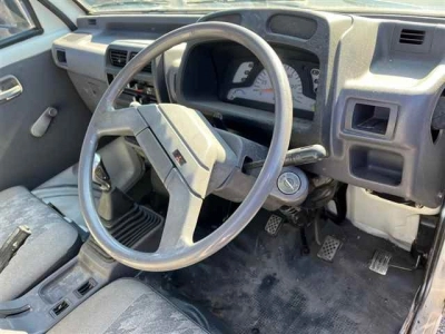 MITSUBISHI MINICAB TRUCK