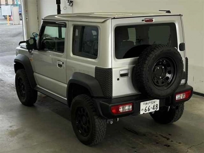 SUZUKI JIMNY SIERRA