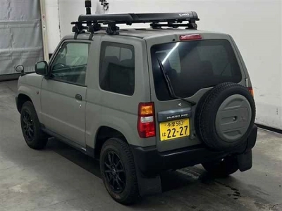 MITSUBISHI PAJERO MINI