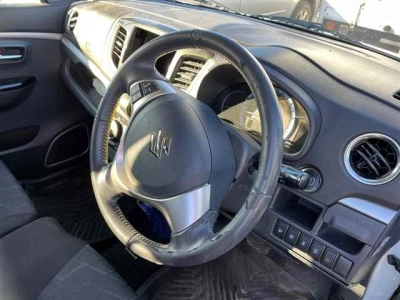 SUZUKI WAGON R STINGRAY