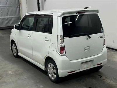 SUZUKI WAGON R STINGRAY