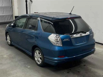 HONDA FIT SHUTTLE HYBRID
