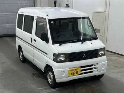 MITSUBISHI MINICAB