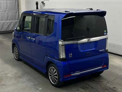HONDA N BOX CUSTOM