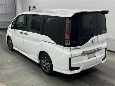HONDA STEPWGN SPADA
