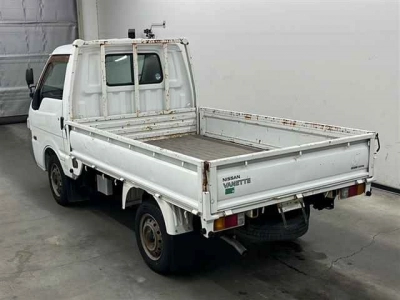 NISSAN VANETTE TRUCK