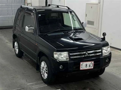MITSUBISHI PAJERO MINI