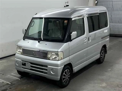 MITSUBISHI TOWN BOX
