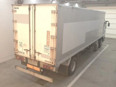 MITSUBISHI FUSO