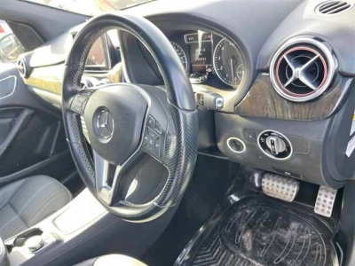 MERCEDES BENZ B CLASS