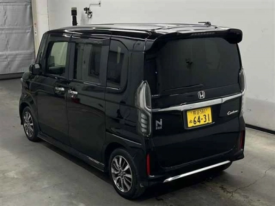 HONDA N BOX CUSTOM
