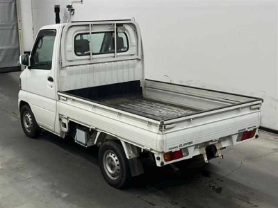 NISSAN CLIPPER TRUCK