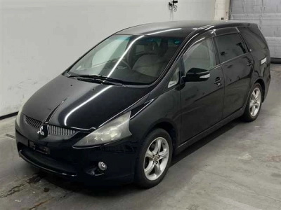 MITSUBISHI GRANDIS