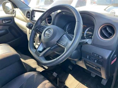 NISSAN CARAVAN