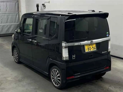 HONDA N BOX CUSTOM