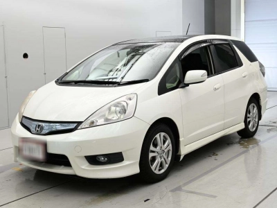 HONDA FIT SHUTTLE HYBRID