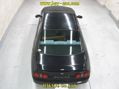 NISSAN SKYLINE
