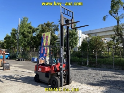 NISSAN  FORKLIFT 