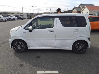 SUZUKI WAGON R STINGRAY