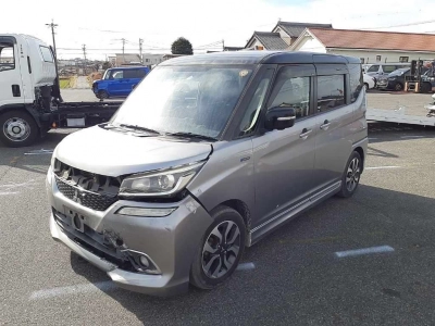 MITSUBISHI DELICA D:2