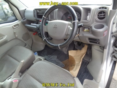 NISSAN NV100 CLIPPER