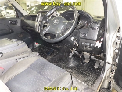 NISSAN CARAVAN