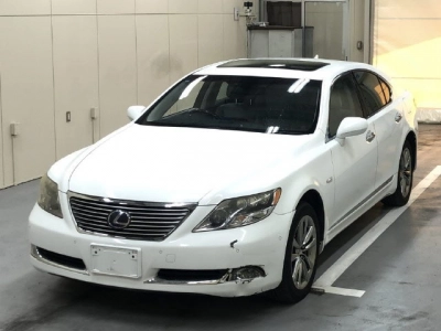 LEXUS LS