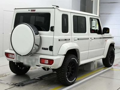 SUZUKI JIMNY NOMADE
