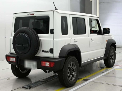 SUZUKI JIMNY NOMADE