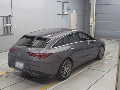 MERCEDES BENZ CLA SHOOTING BRAKE