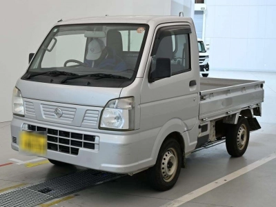 NISSAN NT100 CLIPPER