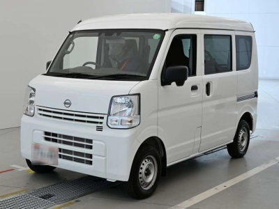 NISSAN CLIPPER VAN