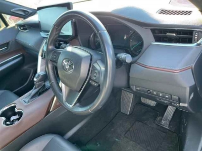 TOYOTA HARRIER HYBRID