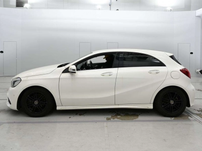 MERCEDES BENZ A CLASS