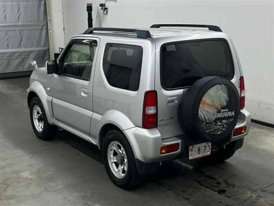 SUZUKI JIMNY SIERRA