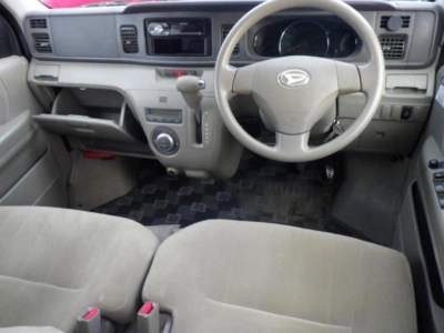 DAIHATSU ATRAI WAGON