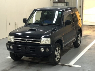 MITSUBISHI PAJERO MINI