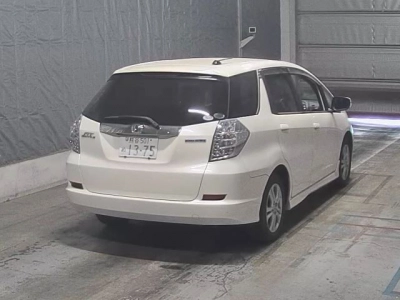 HONDA FIT SHUTTLE