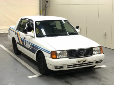 TOYOTA CROWN COMFORT