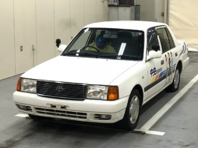 TOYOTA CROWN COMFORT