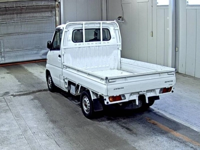 MITSUBISHI MINICAB TRUCK