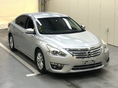 NISSAN TEANA