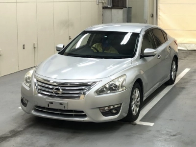 NISSAN TEANA